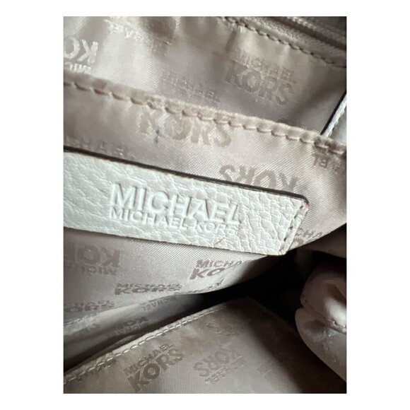 Michael Kors AUTHENTIC Vanilla Megan Lg Satchel Soft Pebbled Leather Handbag - Picture 7 of 12